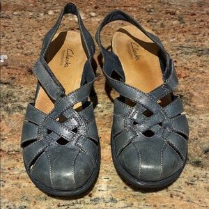 Clarks Bendables Women's Blue Leather Sandals